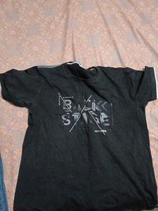 Graphic Print T-Shirt