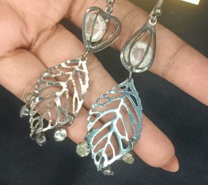 Earings