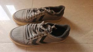 Hummel sneakers
