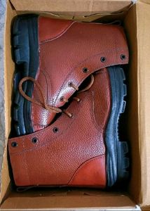 New Unused Leather Ankle Boots ( No.7)