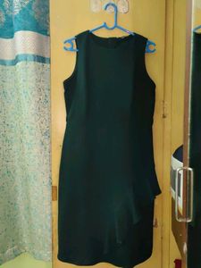 Elegant Emerald Green Ruffle Dress
