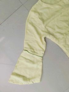 Rayon Kurti