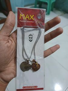Cool MAGNETIC Couple Locket