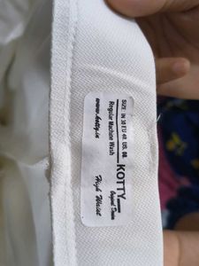 White High waist trousers