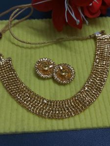 Very Beautiful Golden New Neckless Set
