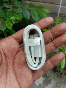 Apple Charger Cable 30 Pin