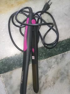 Nova Hair Straightener