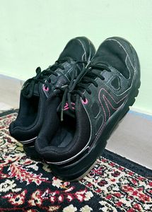 DECATHLON NewFeel Women Walking Shoes