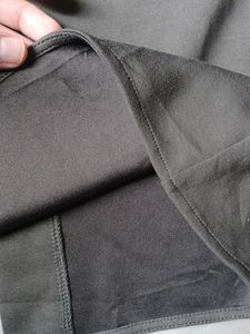UNIQLO skirt straight-cut silhouette