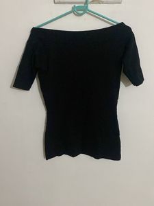 Black Off-Shoulder Top (New &amp; Unsed)
