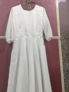 Elegant White Maxi Dress