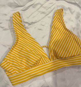 Yellow Pretty Bralette For Women
