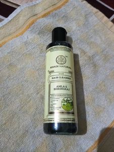 Khadi Amla Bhringraj shampoo🧴