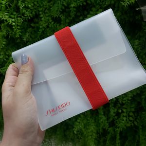 Imported Shiseido Oil-Contral Blotting Paper with a free pouch