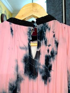 Tie-Dye Long Sleeve Dress