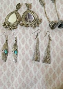 4pairs Of Oxidised Earrings