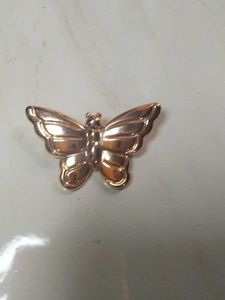 Beautiful Butterfly Saree Clip