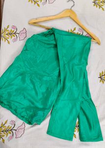 Elegant Sea Green Ethnic Gown