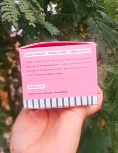 Dot &amp; Key Moisturizer