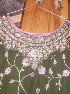 Mehendi Special Aaliya Cut 3 Piece Suit