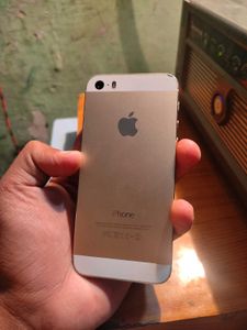 iPhone 5s Golden Colour