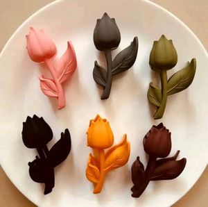 Tulip Hair Clips - Set of 6