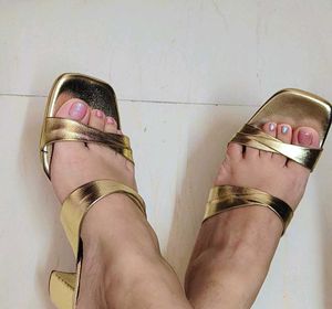 Rawhide Brand Women Gold Shiny Block Heel Sandal
