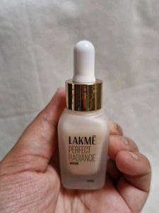 Lakme Perfect Radiance Serum