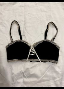 Black Lace Trim Bralette