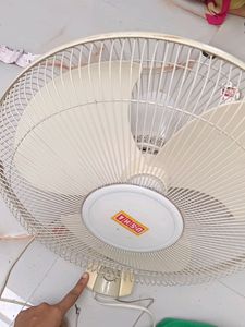 Usha Wall Fan