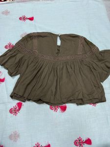 Women Green Top
