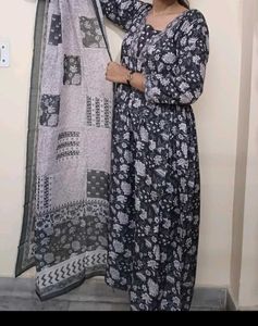 Kurta Set With Dupatta 2xl