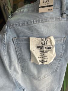 Men Blue Carrot Fit Light Wash Jeans