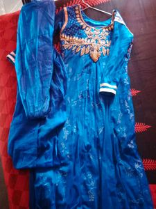 Elegant Blue Kurta Set
