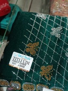 Elegant Green Embroidered Saree with Blouse