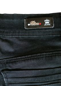 Royal Black Skinny Fit Women Jean