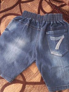 Buy 2 T-shirt Get Two Shorts Free