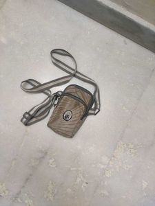 Mobile sling bagPouch