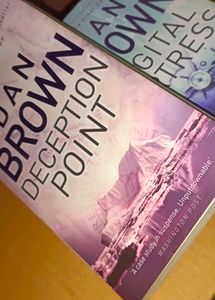 Set Of 2 Dan Brown&#39;s Book - Deception Point And Digital Fortress