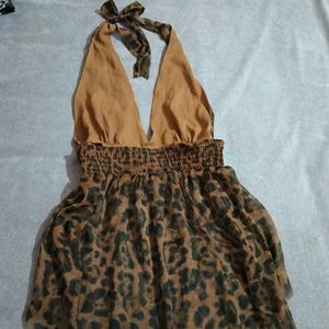 backless halter neck top