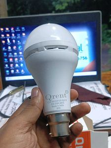 Qrent AC DC 12W Bulb 💡
