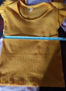 Cute mustard yellow Top