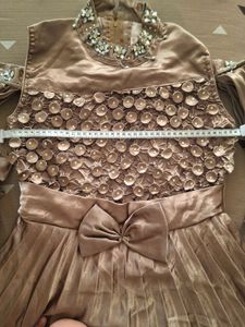 Elegant Gold Pleated Dress For Girls