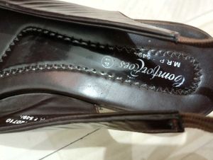 Branded Sandle