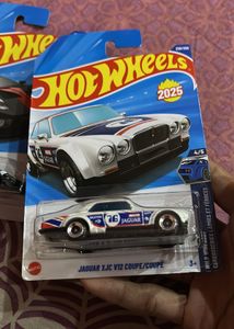 Hotwheels Jaguar XVJ N case 2025