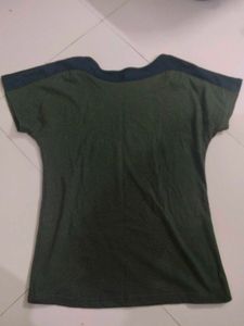 casual tshirt