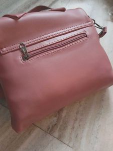 SALE 🆕Cute Pink Crossbody Bag
