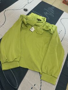 Elegant Green Tie-Neck Top
