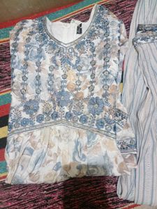 Nyra Cut Anarkali Kurta Set