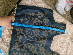 Elegant Contrast Lehenga Choli Set in xl size